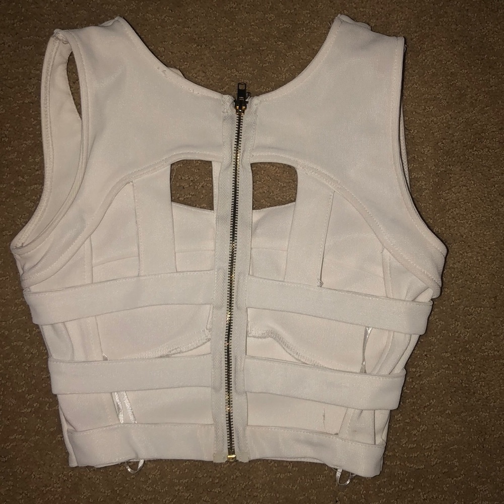 Tops - Picture 2 of 2